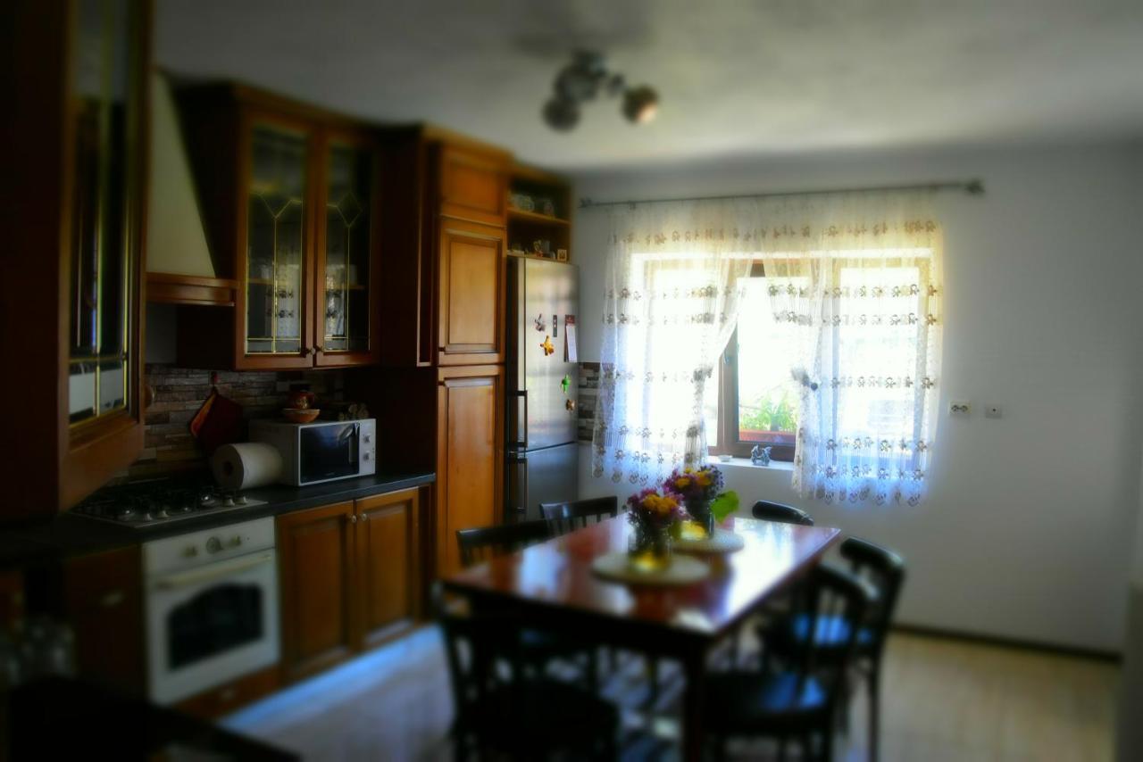Casa Smeilor Horezu Ngoại thất bức ảnh